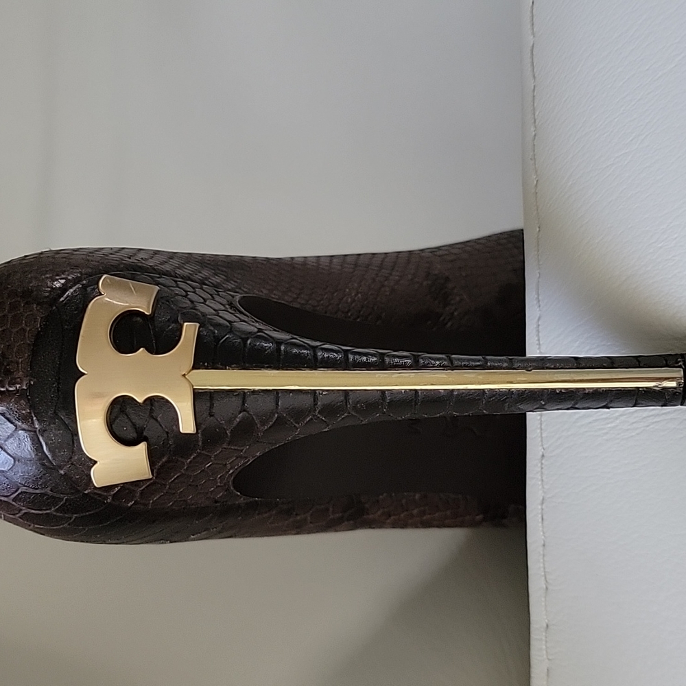 TORY BURCH Snake Print 5 inch Stiletto Heels  SZ 8.5 - Picture 6 of 12